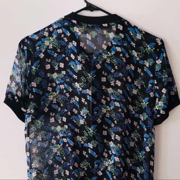 Blouse - Picture 4 of 4